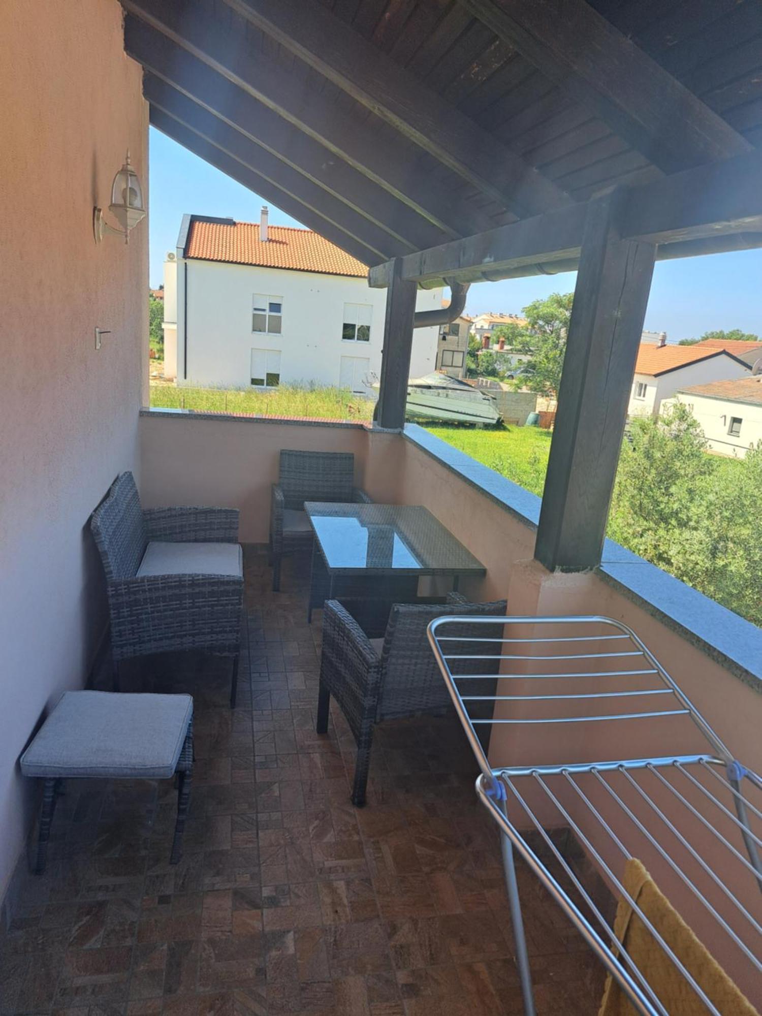 Peroj 100 C Appartement Buitenkant foto